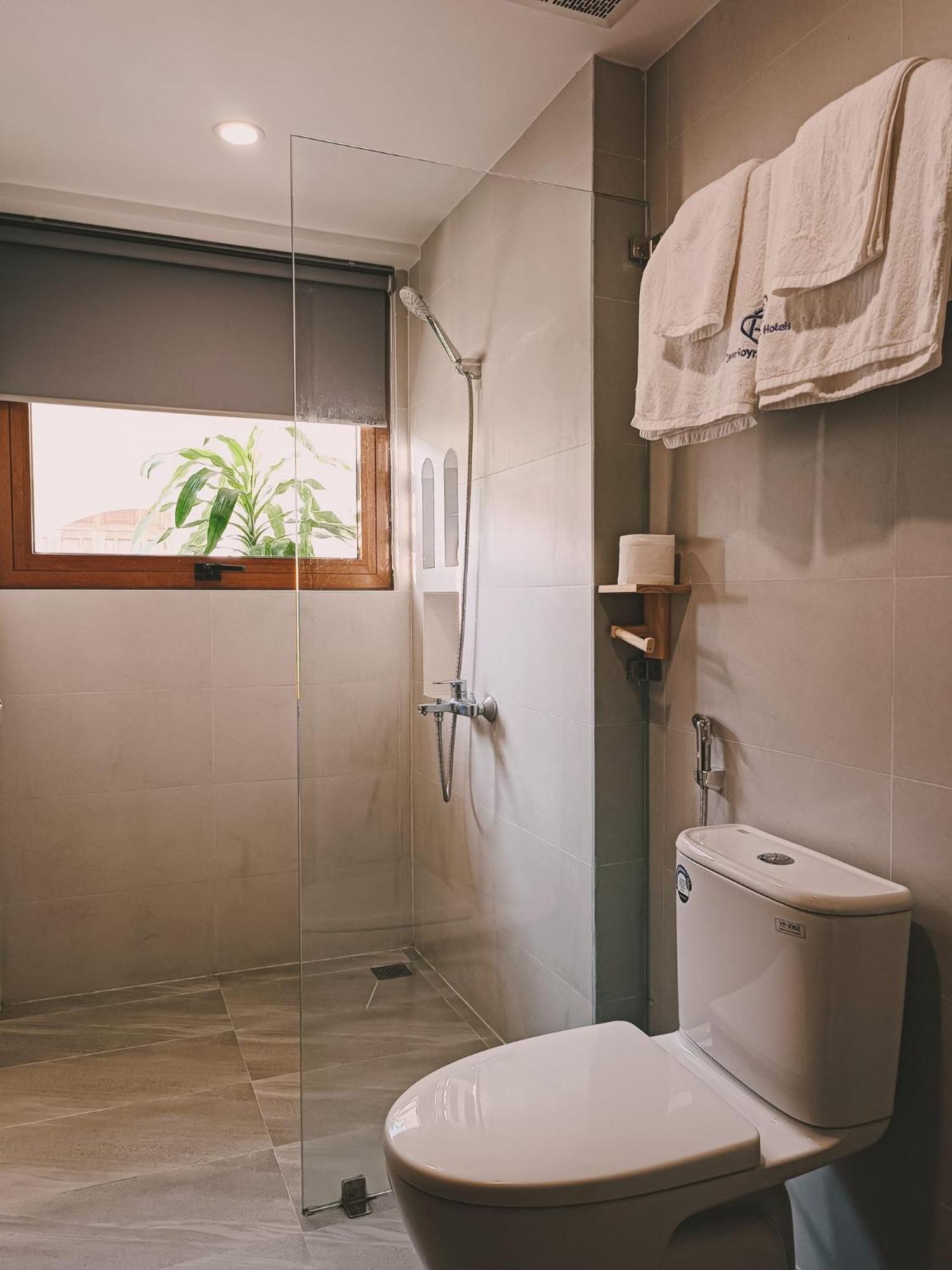 De V'Charm Hotel Dong Tac Dış mekan fotoğraf