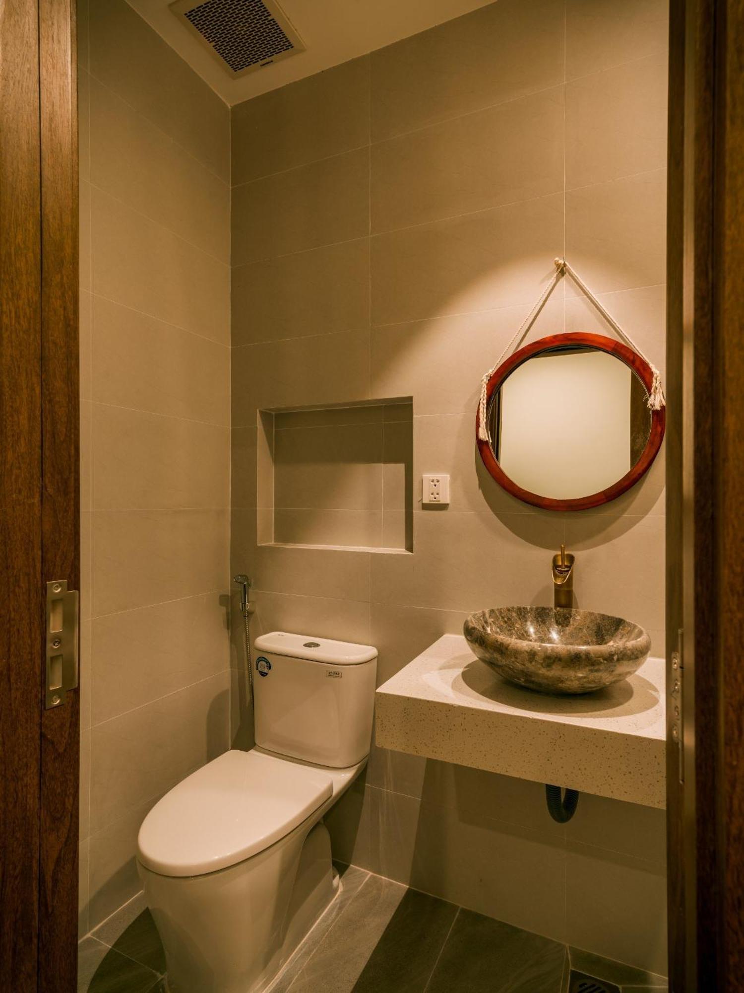 De V'Charm Hotel Dong Tac Dış mekan fotoğraf