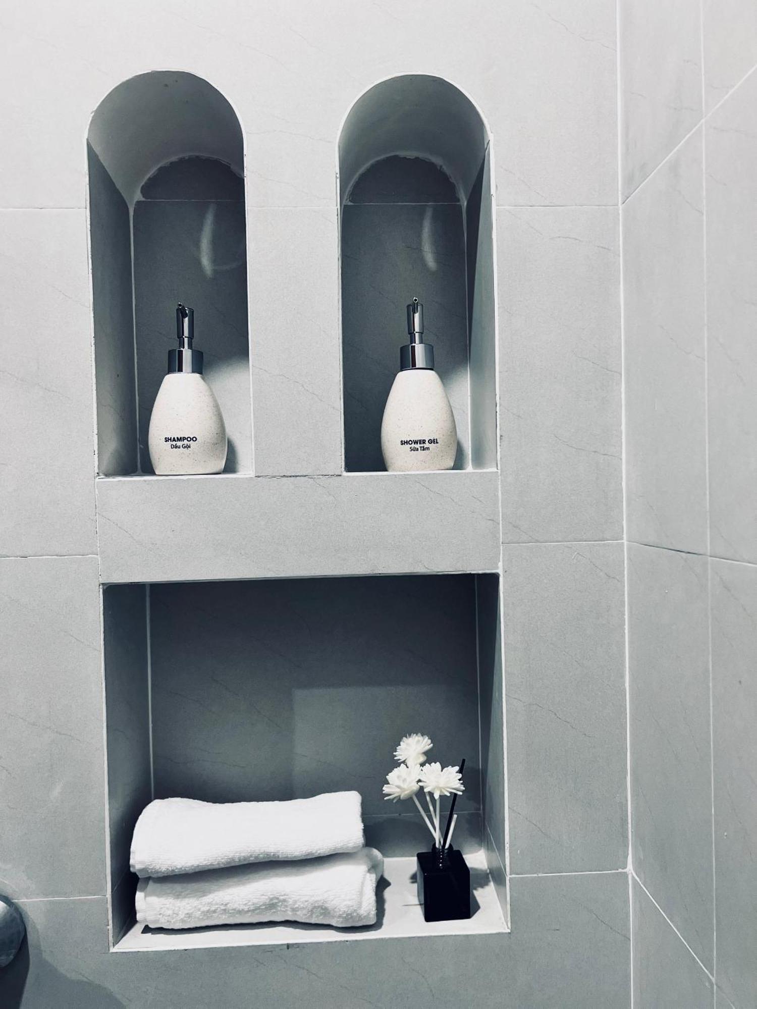 De V'Charm Hotel Dong Tac Dış mekan fotoğraf