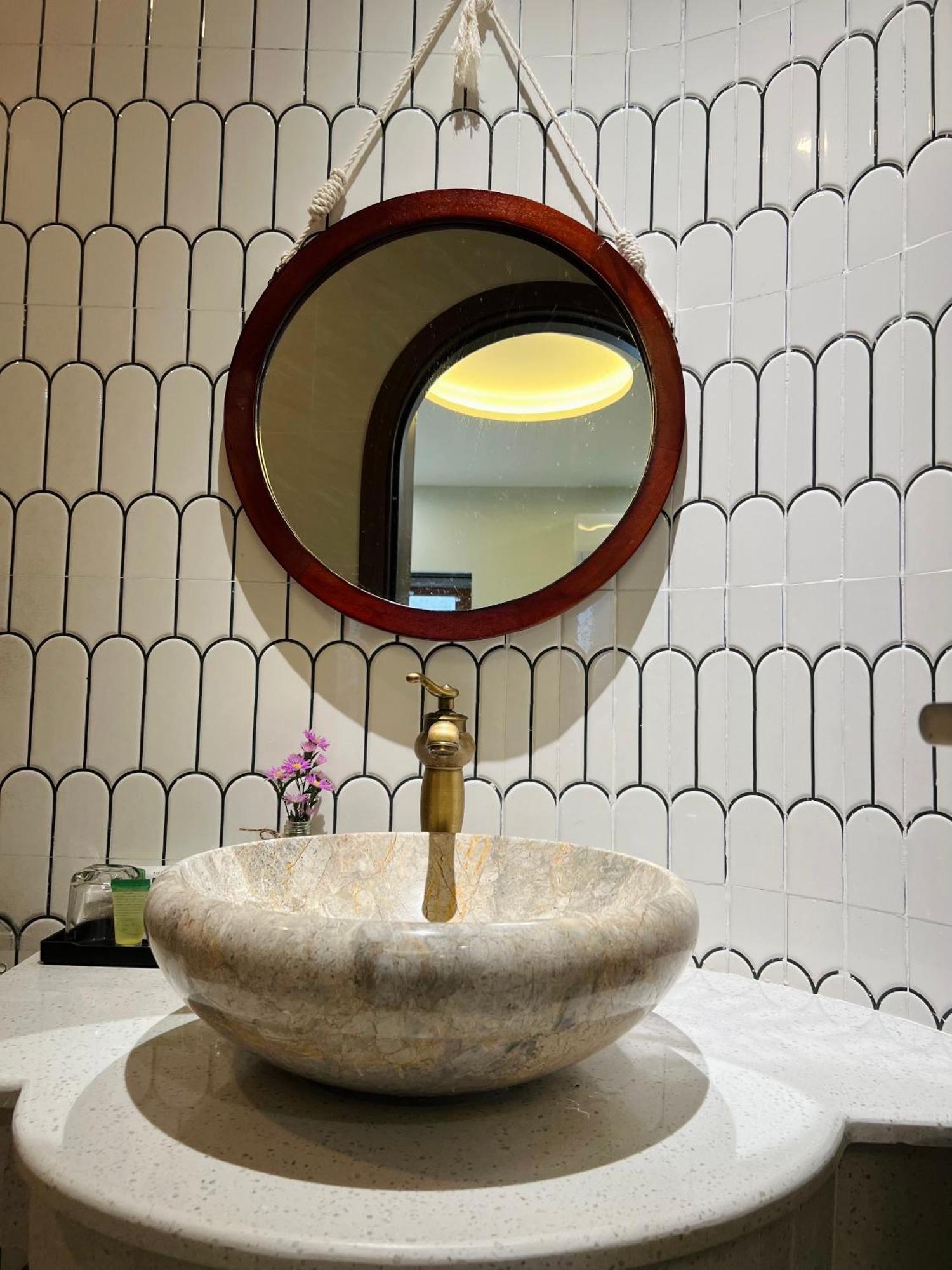 De V'Charm Hotel Dong Tac Dış mekan fotoğraf